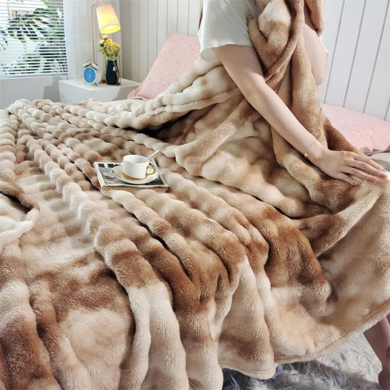 2025 new gradual change color bubble fleece blanket double-sided milk fleece sofa blanket air conditioner nap blanket