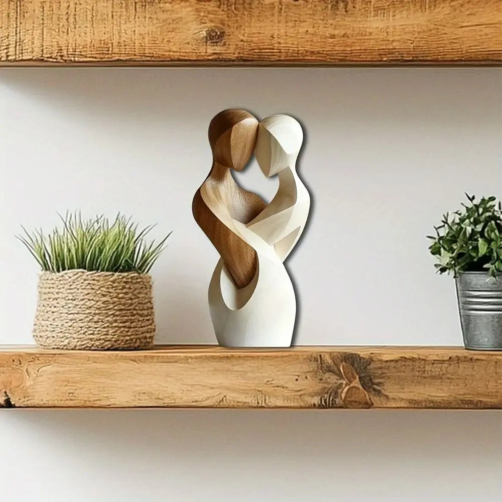 New 2D Flat Statue Embrace Elegant Couple Statue Modern Artificial Wood Decorative Statue Desktop