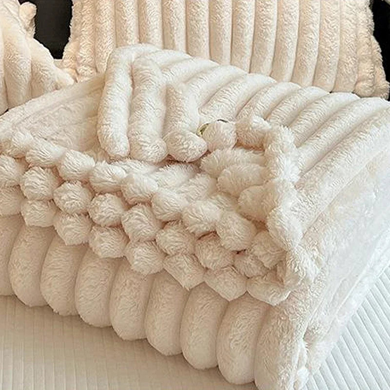 Soft and Warm Faux Rabbit Fur Throw Blanket for Cozy Evenings