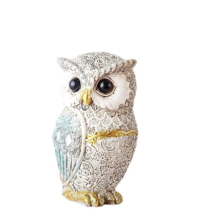 Owl Statue Compact Shelf Decor Bookshelf Table Desk Office Modern Cute Versatile Sculpture Gift for Owl Lovers Decoration