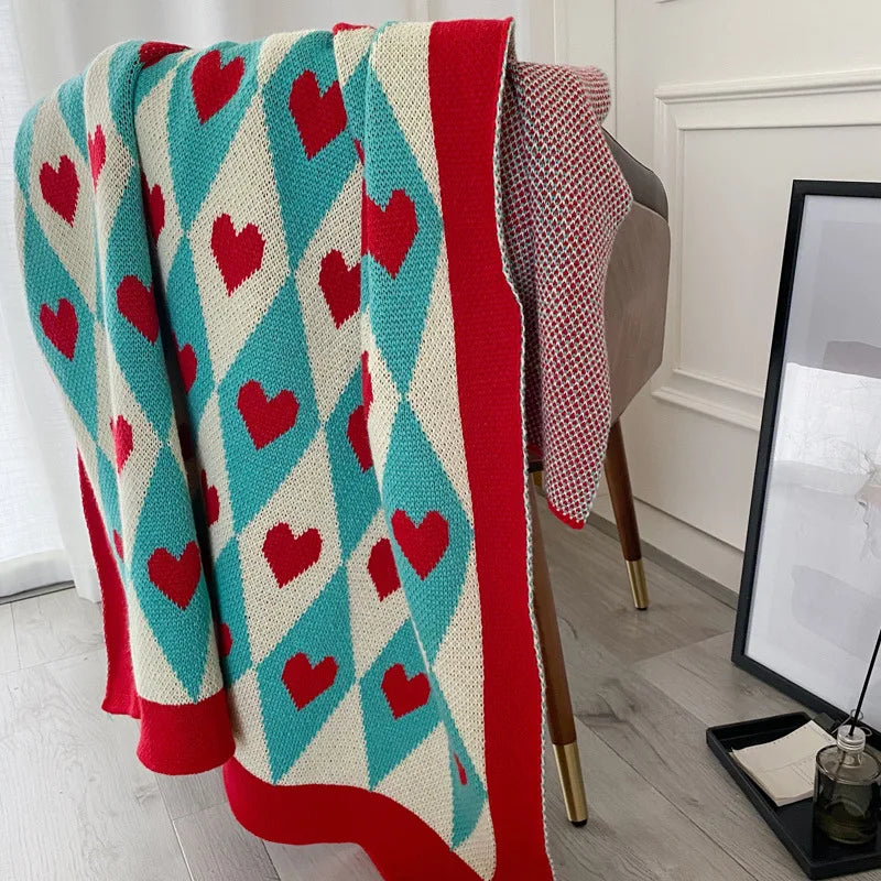 Luxury Sofa Throw Blanket for Women Summer Fall Cute Love Shawl Blanket Home Office Nap Blanket Living Room Feel Bed End Cover