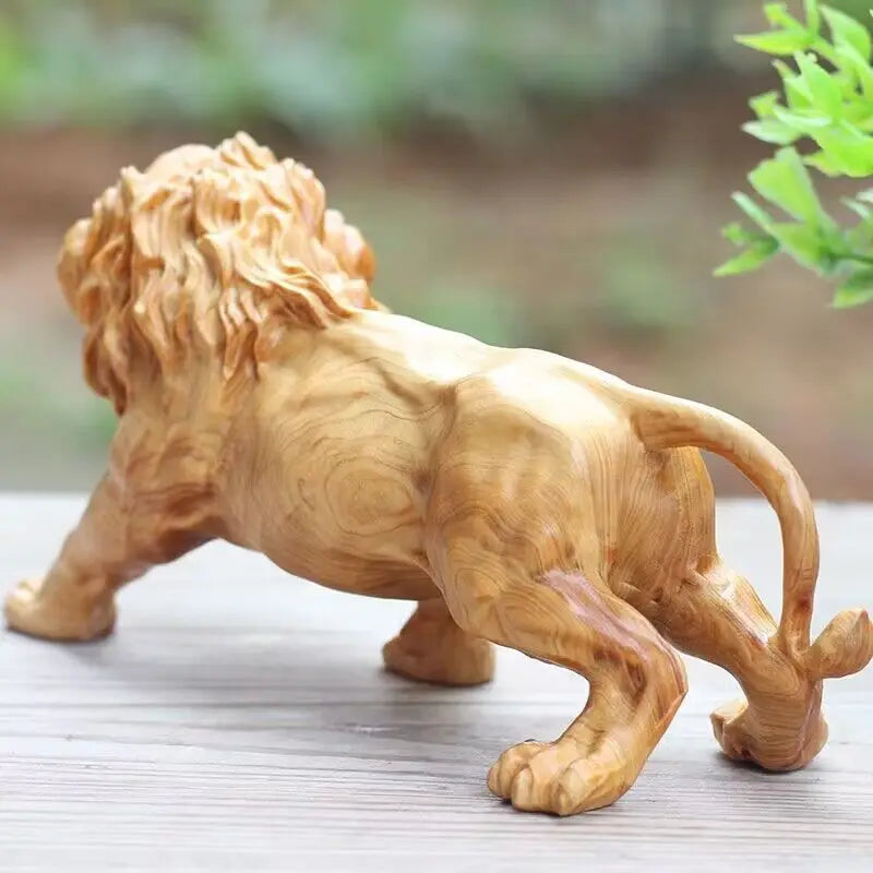 Natural Cypress Wood  Lion Statue, Solid Wood Hand-Carved Animal Sculpture Home Room Office Decoration Artwork The Perfect Gift