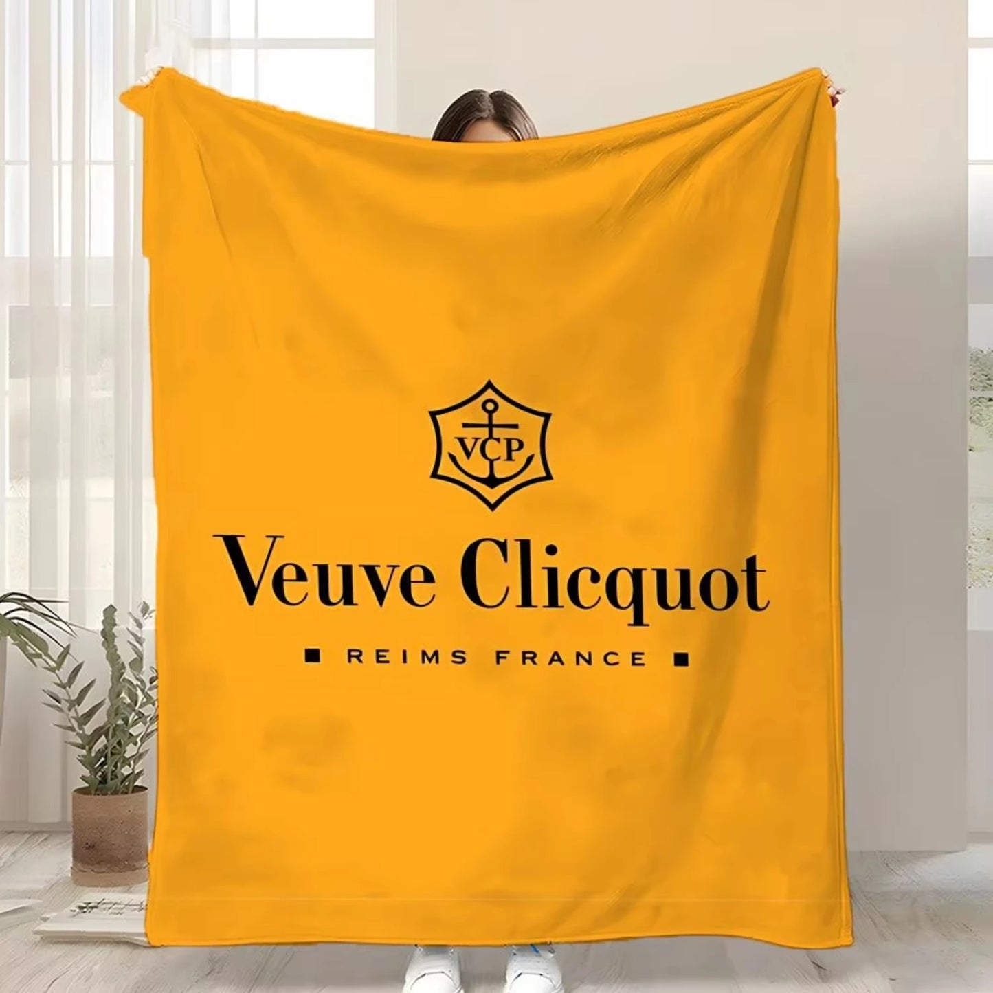 V-Veuve ClicquotS ART Throw Kid-Friendly Flannel Throw Blanket Soft Warm Anti-Static Washable All Season