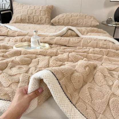 Winter Thick Lamb Fleece Blanket Solid Color Hibiscus Nap Blanket Coral Fleece Heart Shap Sofa Mat  A Grade Cotton Bed Sheets