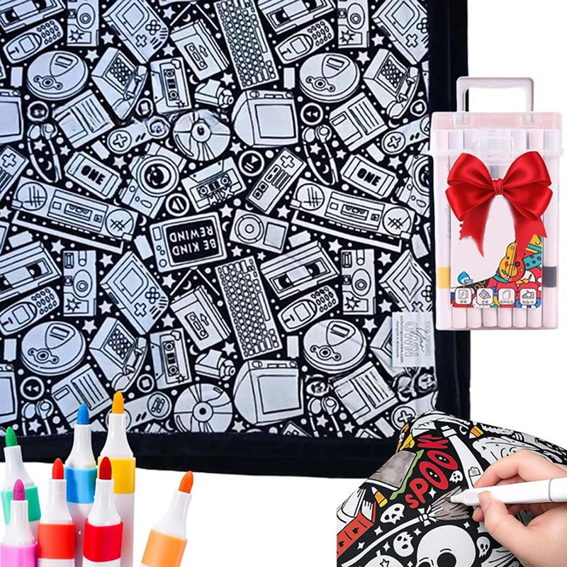 DIY Coloring Washable Fleece Throw Blanket, a Soft and Cozy Art Project Suitable for Both Kids and Adults