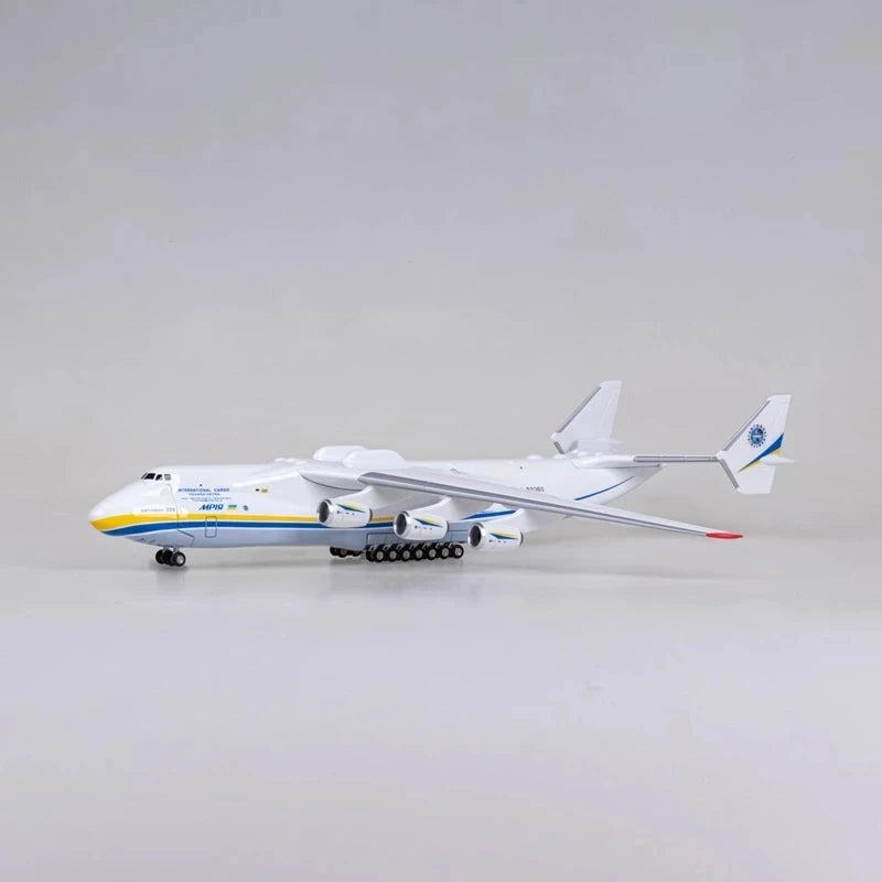 1/200 Scale Antonov AN-225 Transport Aircraft Airplane Model Plane Aviation Toys Games Aeroplane Plastic Metal Miniature Play