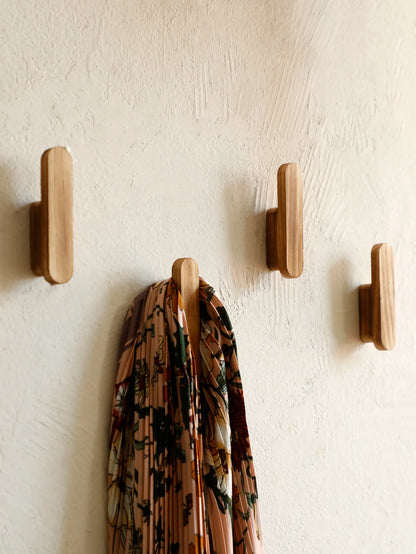 Rustic Wooden Wall Hooks Handmade Decorative Coat and Hat Hangers Ideal for Entryway Bedroom and Bathroom Wall Mounted Organizer