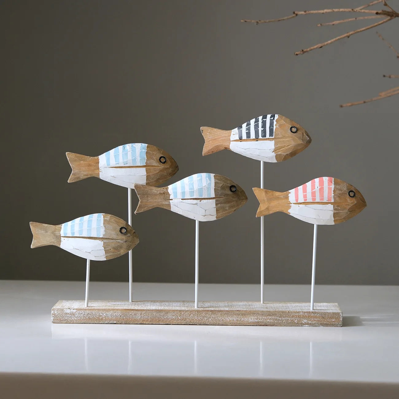 Retro Mediterranean Style 3D Wooden Shoal of Fish DecorationsHand Carving Ocean Desktop Crafts Ornaments DIY Bar Cafe Home Decor