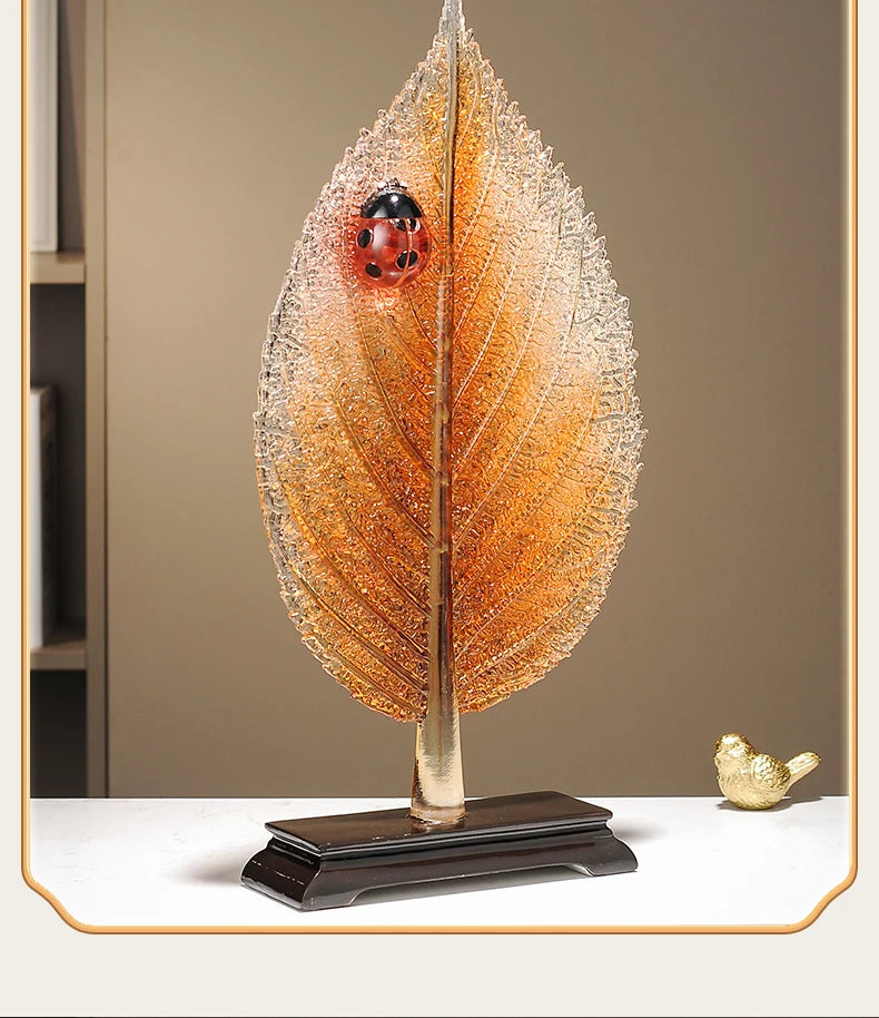Creative art leaf ornaments for the living room TV and wine cabinet, a niche and high-end home decoration