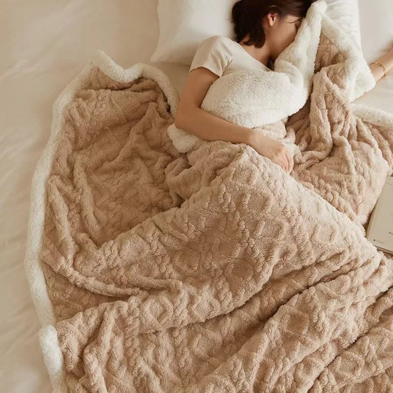 Soft Lamb Fleece Blanket Winter Thick Warm Throw Blanket Solid Color Flannel Blanket for Sofa Bed Office Nap