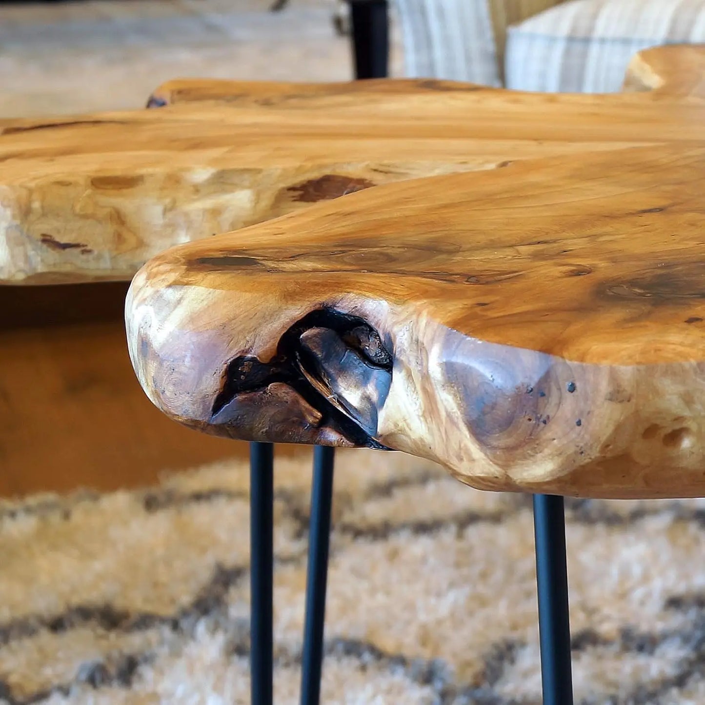 Natural Edge End Table, Wood Side Table, Nightstand, Plant Stand  ，Unique desktop for Living Room, Bedroom, Farmhouse Decor
