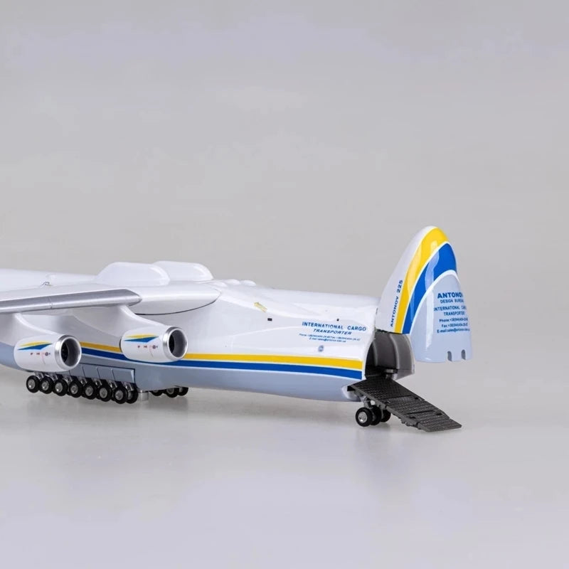 1/200 Scale Antonov AN-225 Transport Aircraft Airplane Model Plane Aviation Toys Games Aeroplane Plastic Metal Miniature Play
