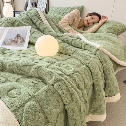 Winter Thick Lamb Fleece Blanket Solid Color Hibiscus Nap Blanket Coral Fleece Heart Shap Sofa Mat  A Grade Cotton Bed Sheets
