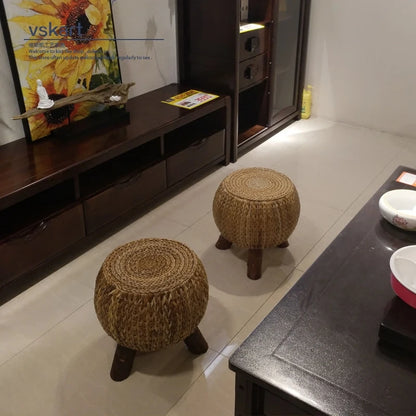 Pastoral Country Style Tea Room Grass Woven Rattan Stool Solid Wood round Seat Low Bench for Relaxed Seating Fashionable Shoe St