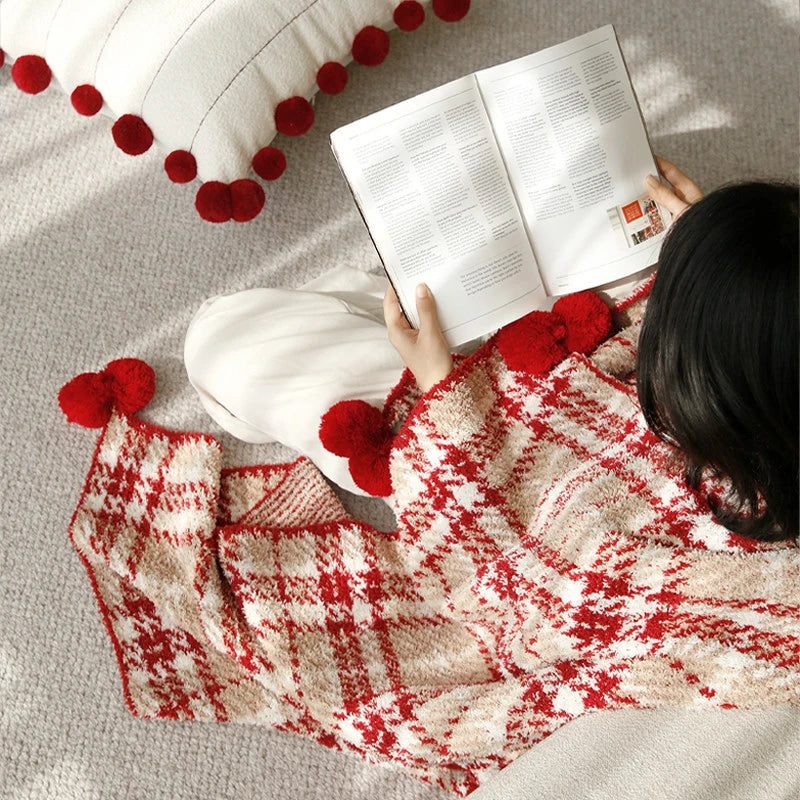 Half Velvet Blanket Home Sofa Blankets Universal Plaid Red Autumn Winter Christmas New Year Blanket Office Nap Shawl Bedding