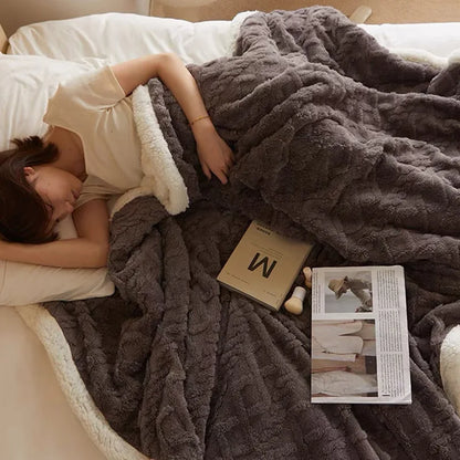 Soft Lamb Fleece Blanket Winter Thick Warm Throw Blanket Solid Color Flannel Blanket for Sofa Bed Office Nap