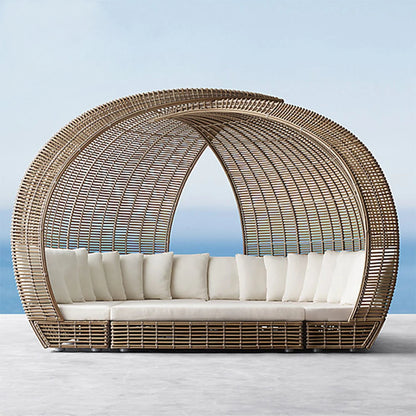 Hot Outdoor Custom Luxury Leisure Rattan Recliner Villa Garden Design Waterproof Outdoor Bird Nest Recliner