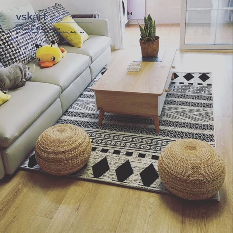 Pastoral Country Style Tea Room Grass Woven Rattan Stool Solid Wood round Seat Low Bench for Relaxed Seating Fashionable Shoe St