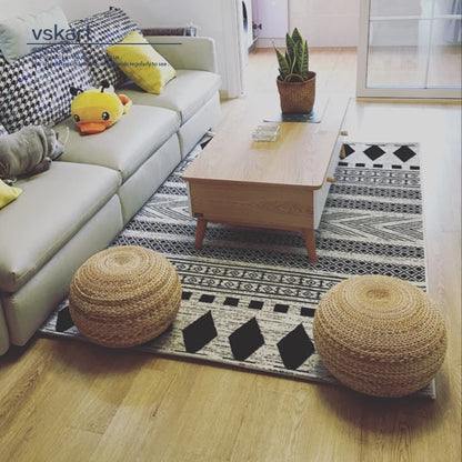 Pastoral Country Style Tea Room Grass Woven Rattan Stool Solid Wood round Seat Low Bench for Relaxed Seating Fashionable Shoe St