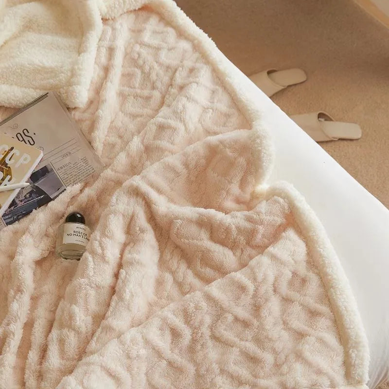 Soft Lamb Fleece Blanket Winter Thick Warm Throw Blanket Solid Color Flannel Blanket for Sofa Bed Office Nap