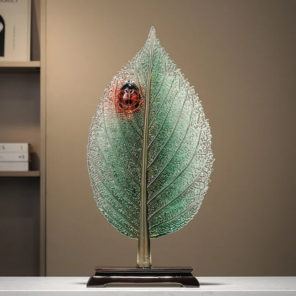 Creative art leaf ornaments for the living room TV and wine cabinet, a niche and high-end home decoration