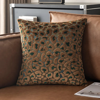 Luxury Leopard Print Velvet Throw Pillow Cover  Modern Animal Pattern Cushion Case Modern Decorative Pillows for Stylish Sofa
