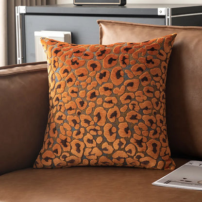 Luxury Leopard Print Velvet Throw Pillow Cover  Modern Animal Pattern Cushion Case Modern Decorative Pillows for Stylish Sofa