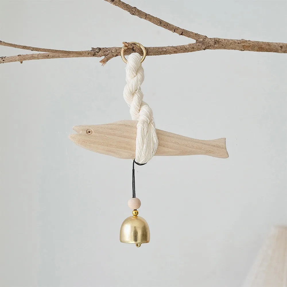 Creative Handmade Wood Fish Door Bell Hand Carved Lightweight Fish Wall Decoration Rustic Lucky Fish Door Chimes Living Room