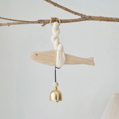 Creative Handmade Wood Fish Door Bell Hand Carved Lightweight Fish Wall Decoration Rustic Lucky Fish Door Chimes Living Room