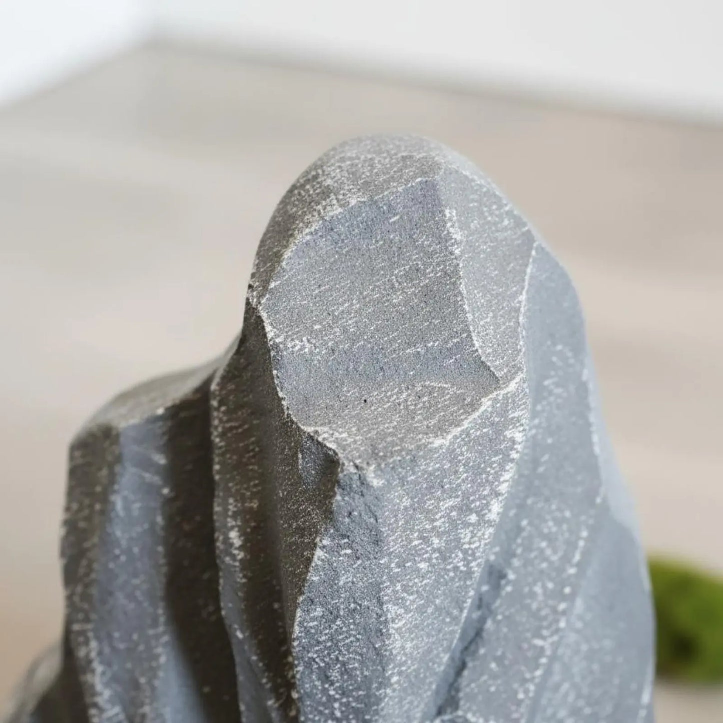 Fake Mountain Decoration Indoor and Outdoor Use Foam Rock Prop Landscaping Foam Stone Realistic Texture Simulation Rock