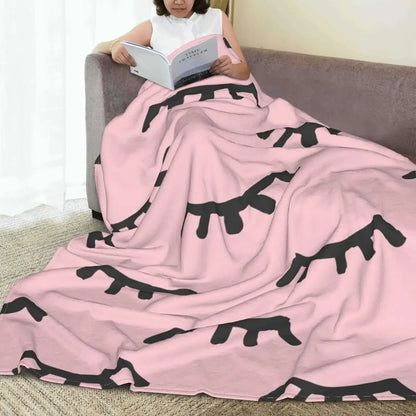 Eyelash Blankets Cartoon Beauty Glam Closed Eyes Flannel Throw Blanket Airplane Travel Decoration Soft Warm Lash Bedspread