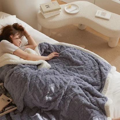 Soft Lamb Fleece Blanket Winter Thick Warm Throw Blanket Solid Color Flannel Blanket for Sofa Bed Office Nap