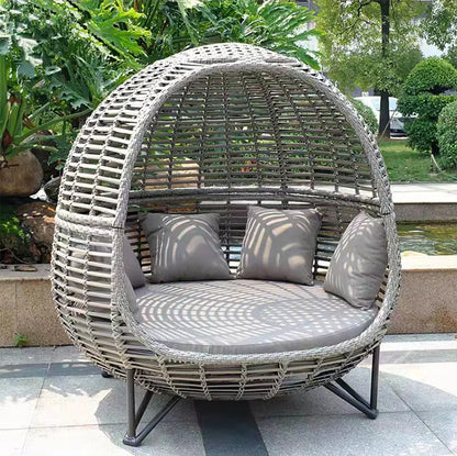 Hot Outdoor Custom Luxury Leisure Rattan Recliner Villa Garden Design Waterproof Outdoor Bird Nest Recliner