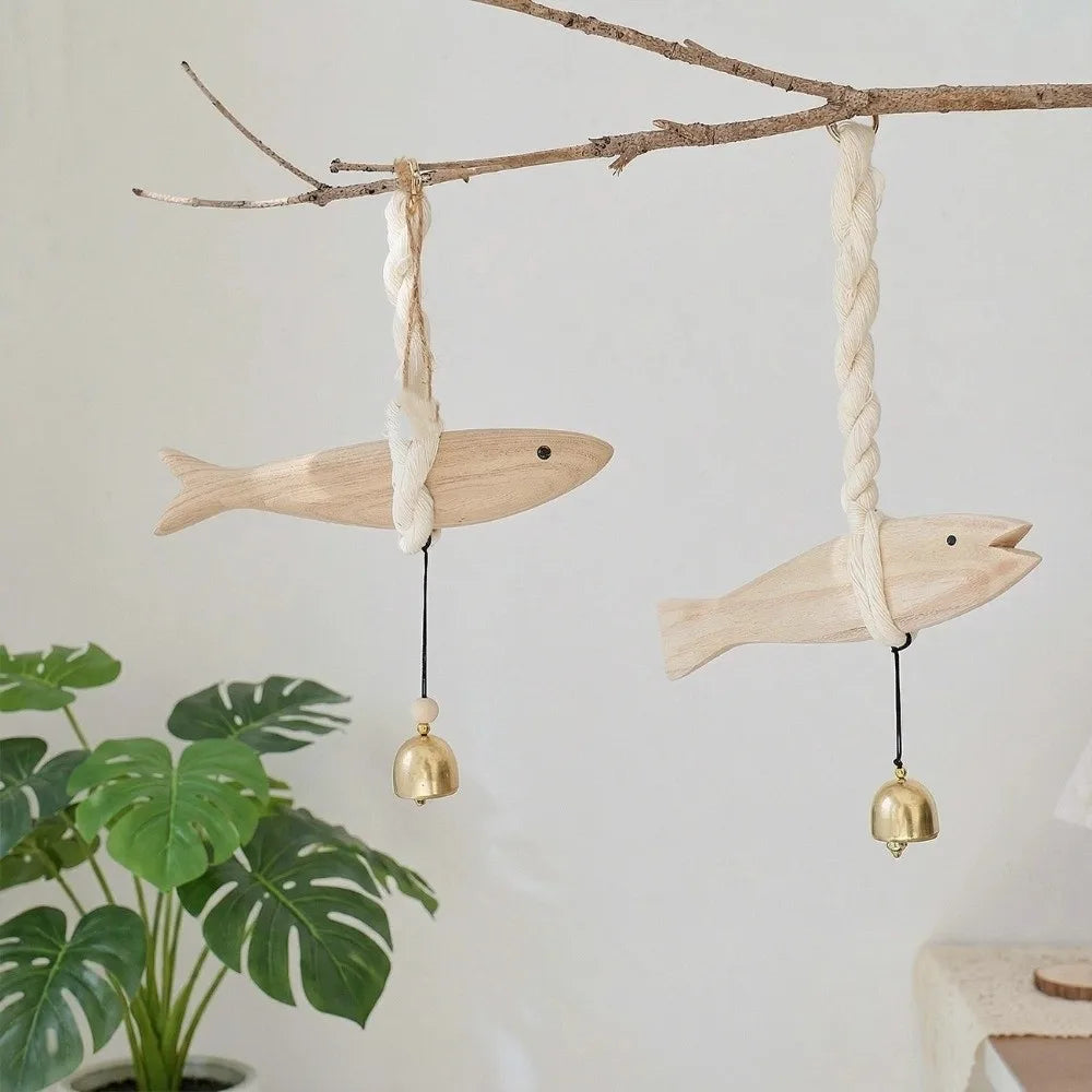 Creative Handmade Wood Fish Door Bell Hand Carved Lightweight Fish Wall Decoration Rustic Lucky Fish Door Chimes Living Room