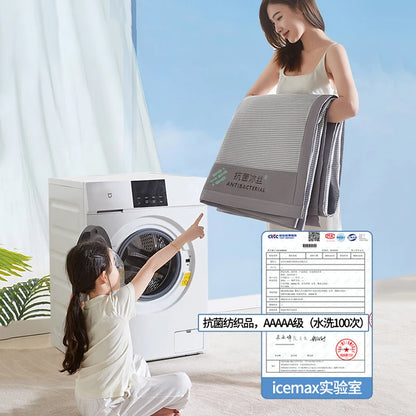 Luxury Summer Ice Silk Mat Bed Sheet Machine Washable High-Performance Mats Cool-Feeling Soft Mattress Ideal Summer Bed Linens