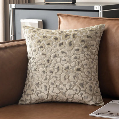 Luxury Leopard Print Velvet Throw Pillow Cover  Modern Animal Pattern Cushion Case Modern Decorative Pillows for Stylish Sofa