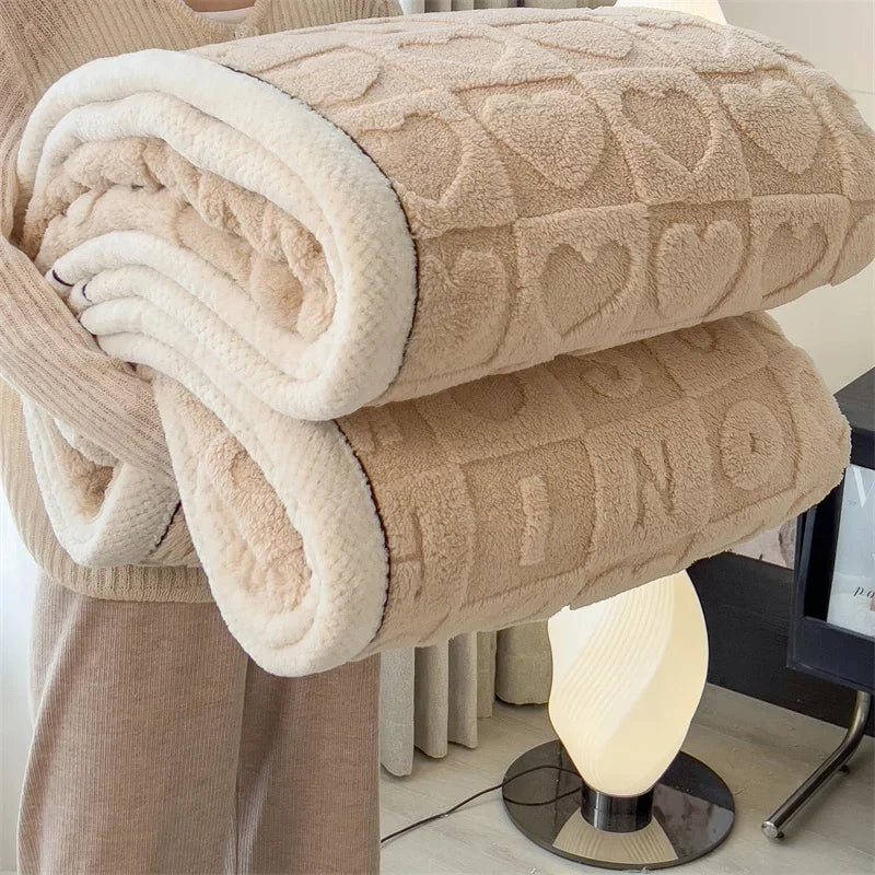Winter Thick Lamb Fleece Blanket Solid Color Hibiscus Nap Blanket Coral Fleece Heart Shap Sofa Mat  A Grade Cotton Bed Sheets